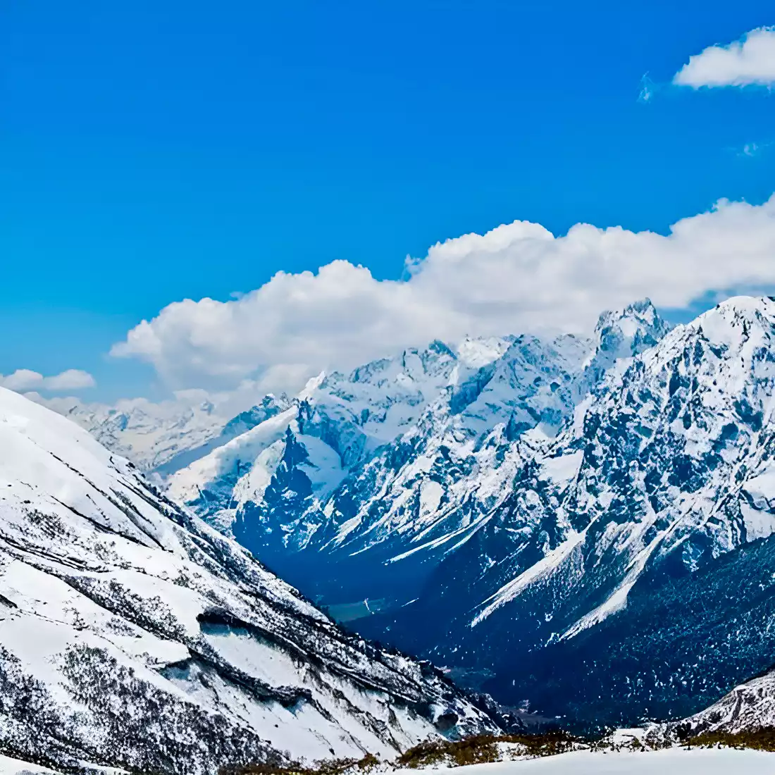 Astonishing Luxury Package North Sikkim 5 Days Tour