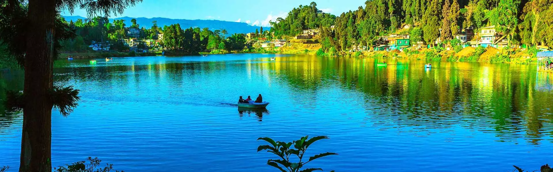 Romantic Honeymoon in Exhilarating Darjeeling