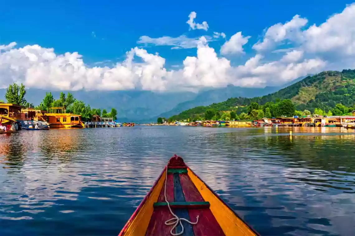 Kashmir Tourists Places